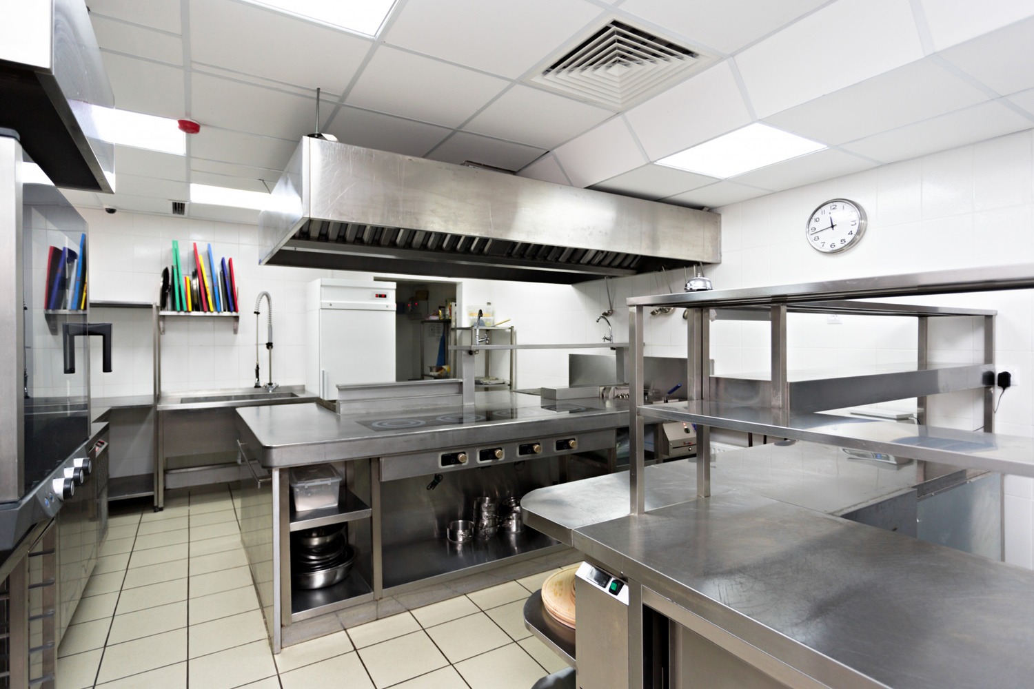 Dark kitchen ghost kitchen cloud kitchen 2 Dark kitchen ghost kitchen cloud kitchen 2