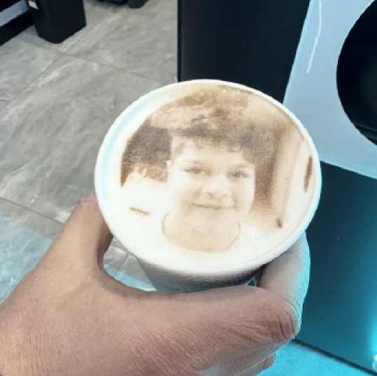 Photo printed on coffee foam — coffee photo printer by FG Station robot barista
